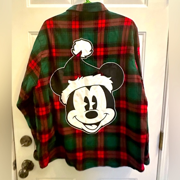 Cakeworthy Disney Christmas Mickey Mouse Flannel Size XL - Picture 1 of 2